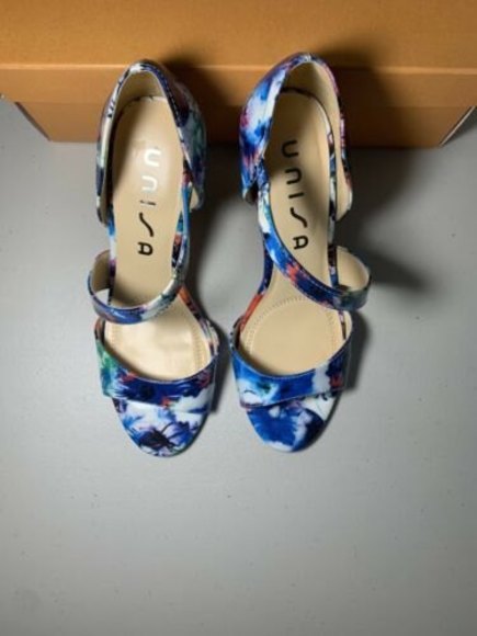 UNISA Women’s Open Toe High Heels Dress Sandals 6.5 M Floral - Picture 4 of 6